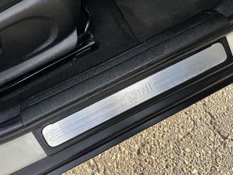 Mini Clubman Cooper 1.5T 136pk 6-traps aut - pano - nap - 1e eig - keyless entry + start - line assist - clima + cruise contr picture 45