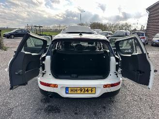 Mini Clubman Cooper 1.5T 136pk 6-traps aut - pano - nap - 1e eig - keyless entry + start - line assist - clima + cruise contr picture 91