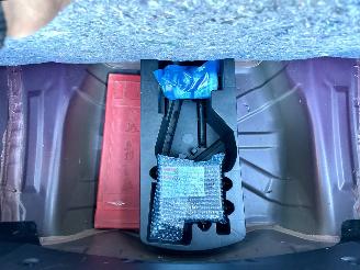 Peugeot 108 1.0 e-VTi 69pk Première CabrioTop - nap - camera - keyless entry + start - elektr dak - clima - cruise - carplay picture 33