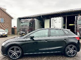 skadebil auto Seat Ibiza 1.0 TSI 95pk FR Bus Intense - nap - navi - camera - 18 inch - keyless entry + start - front assist - CarPlay 2019/1