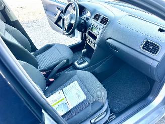 Volkswagen Polo Gereserveerd 1.4-16V 86pk dsg aut Comfortl 5drs - nap - airco - cruise - 4x elektr ramen - esp - boekjes + 2x sleutels op afstandbed picture 23