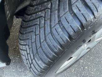 Volkswagen Polo Gereserveerd 1.4-16V 86pk dsg aut Comfortl 5drs - nap - airco - cruise - 4x elektr ramen - esp - boekjes + 2x sleutels op afstandbed picture 12