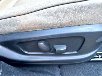 BMW X5 xDrive30d 235pk 6-traps aut Executive 7Pers - nav - camera - leer + stoelverw - 20 inch m-sport - zwarte hemel - trekh picture 47