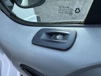 Opel Vivaro 1.9 CDTI 82pk L2/H1 Comf 3 Persoons - nap - 2x schuifdeur - klapdeuren - elektr ramen + spiegels picture 39