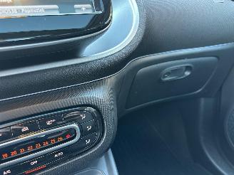 Smart Forfour 1.0 Turbo 90pk Brabus - pano - nap - navi - pdc - leer - stoelverw - privacy glass - airco - cruise contr picture 43