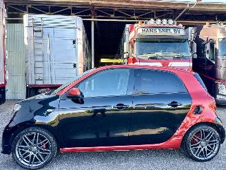 Schadeauto Smart Forfour 1.0 Turbo 90pk P. Brabus - pano - nap - 2016/9