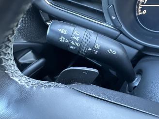 Mazda 3 2.0 e-SkyActiv-X Hybrid aut 180 Luxury - nap - Hud - 360 cam - leer - stuur + stoelverw - bose - memory - keyless picture 30