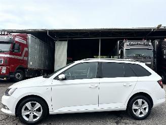 krockskadad bil auto Skoda Fabia 1.0 TSI Clever 2018/6
