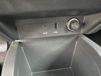 Skoda Fabia Gereserveerd 1.0 TSI 95pk Clever - org nl - front assist - pdc - airco - cruise - navi - privacy glass - rijdbaar picture 41