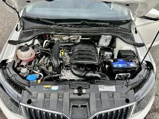 Skoda Fabia Gereserveerd 1.0 TSI 95pk Clever - org nl - front assist - pdc - airco - cruise - navi - privacy glass - rijdbaar picture 8