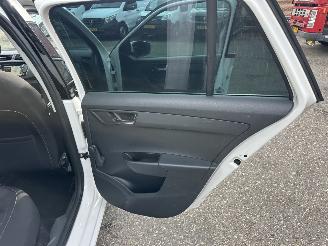 Skoda Fabia Gereserveerd 1.0 TSI 95pk Clever - org nl - front assist - pdc - airco - cruise - navi - privacy glass - rijdbaar picture 59
