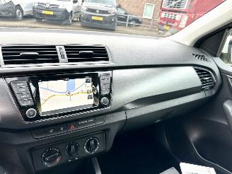Skoda Fabia Gereserveerd 1.0 TSI 95pk Clever - org nl - front assist - pdc - airco - cruise - navi - privacy glass - rijdbaar picture 38