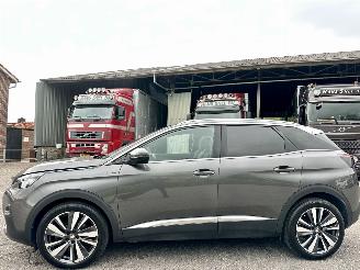 krockskadad bil auto Peugeot 3008 1.2T PureT 6-bak GT-Line 2020/3