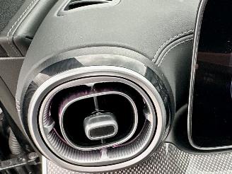 Mercedes C-klasse 200 218pk 9-traps aut + f1 AMG Launch Ed - pano - nap - 360cam - head up - sfeerverl - burmester - carbon - trekh picture 39