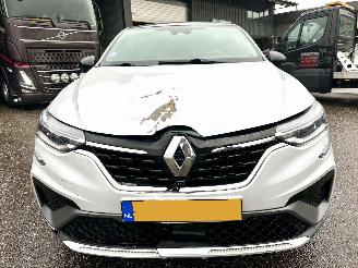 Renault Arkana 1.6 E-Tech Hybrid 145pk 8-traps aut RS-Line - pano - 360cam - carbon - leer - keyless - stuurverw - bomvol picture 3