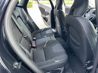Volvo V-40 1.6 T4 179pk aut Summum - xenon - navi - camera - keyless - front + line + side assist picture 66