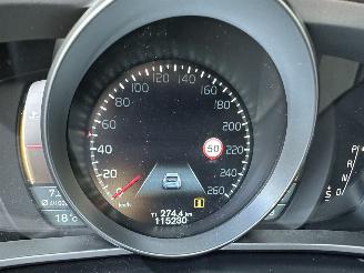 Volvo V-40 1.6 T4 179pk aut Summum - xenon - navi - camera - keyless - front + line + side assist picture 29