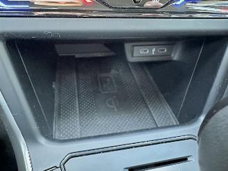 Volkswagen Polo Gereserveerd 1.0 TSI aut + f1 Life Bus 5drs - nap - nav - cam - front + line assist - beats audio + sufwoofer - 1e eig - virtual picture 39