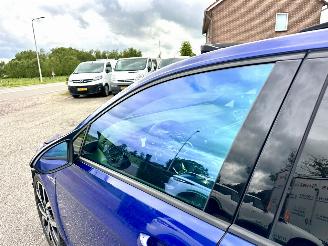 Volkswagen Golf 1.5 TSI is 150pk aut + f1 R-Line 5drs - pano - virtual - 19 inch - keyless - front + line assist - carplay - kameleon tint picture 94