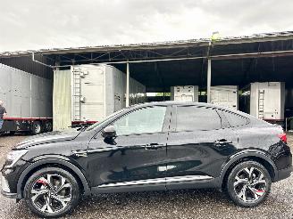 Unfallwagen Renault Arkana 1.6 E-Tech Hybrid 145pk 8-traps aut RS-Line - cam - carbon - leer - keyless - stuurverw - front + line + side assist 2022/1