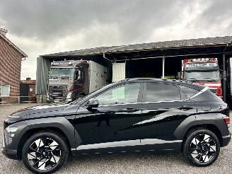 Vaurioauto  passenger cars Hyundai Kona 1.6 GDI Hybrid Comfort Smart - nap - 1e eig - 2025/10