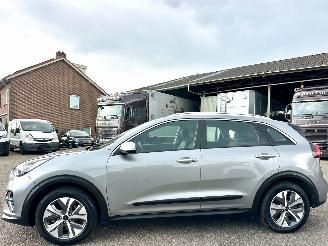 škoda osobní automobily Kia e-Niro 64kWh  204pk aut + f1 DynamicLine 2022/8