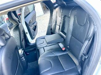 Volvo V-40 1.5 T3 152pk Aut + f1 Dynamic Ed - nap - pano - leer - stoelverw - navi - cam - keyless - harman/kardon picture 67