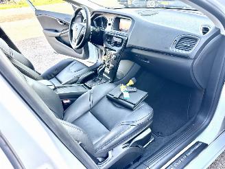 Volvo V-40 1.5 T3 152pk Aut + f1 Dynamic Ed - nap - pano - leer - stoelverw - navi - cam - keyless - harman/kardon picture 23