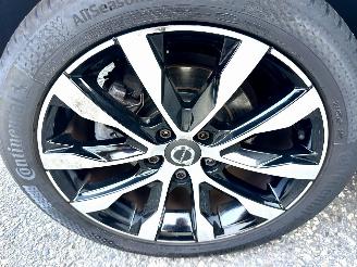 Volvo V-40 1.5 T3 152pk Aut + f1 Dynamic Ed - nap - pano - leer - stoelverw - navi - cam - keyless - harman/kardon picture 75
