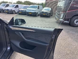Tesla Model Y RWD 58kWh Aut - nap - 1e eig - pano - leer - stoelverw v+a - 19 inch - trekh - full self driving - camera picture 37