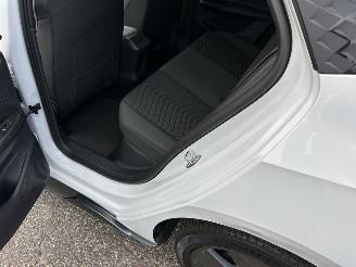 Cupra Born 62kWh 204pk aut Essential - 47dkm nap - sfeerverl - kuipstoelen - stuurverw - front + line assist picture 53