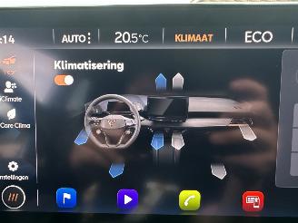 Cupra Born 62kWh 204pk aut Essential - 47dkm nap - sfeerverl - kuipstoelen - stuurverw - front + line assist picture 40