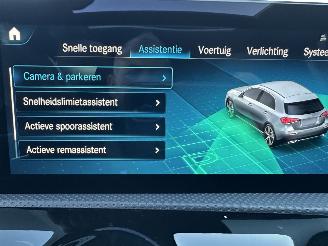 Mercedes A-klasse 250e aut + f1 AMG Bus Sol Limited - nap - pano - 1e eig - widescreen - sfeerverl - cam - front + line assist - keyless picture 29