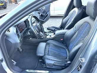 BMW 1-serie 118i aut High Exe M-Sport - nap - pano - sfeerverl - nav - cam - alarm - stuurverw - front + line + park assist picture 48