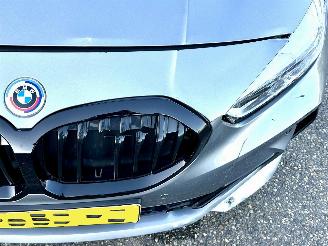 BMW 1-serie 118i aut High Exe M-Sport - nap - pano - sfeerverl - nav - cam - alarm - stuurverw - front + line + park assist picture 11