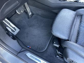 BMW 1-serie 118i aut High Exe M-Sport - nap - pano - sfeerverl - nav - cam - alarm - stuurverw - front + line + park assist picture 45