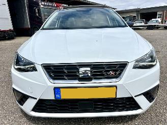 Seat Ibiza 1.0 TSI 95pk FR 5drs - pano - beats - camera - keyless entry + start - front assist - navi - pdc v+a picture 107