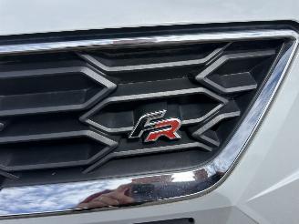 Seat Ibiza 1.0 TSI 95pk FR 5drs - pano - beats - camera - keyless entry + start - front assist - navi - pdc v+a picture 12