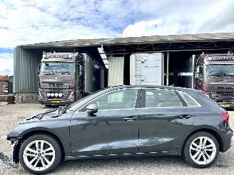 Damaged car Audi A3 Sportback 35 TFSI 150pk aut Sport Ed - 2021/5