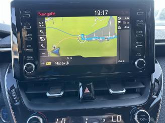 Toyota Corolla Gereserveerd 1.8 Hybrid 148pk aut first edition sedan - navi - camera - stuurverw - keyless - front + line + side assist picture 32