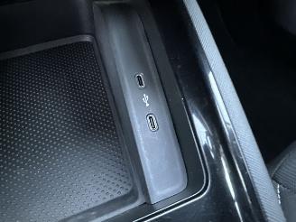 Skoda Scala 1.0 TSI 110pk 6-bak Ambition - nap - 1e eig - navi - virtual - front + line assist - trekh - pdc - all season picture 40