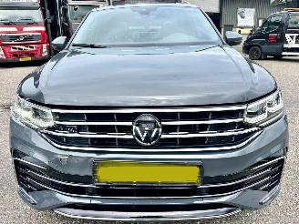 Volkswagen Tiguan 1.5 TSI 150pk aut + f1 R-Line - pano - virtual - stuurverw - leer + stoelverw - line + front + side + park assist picture 111