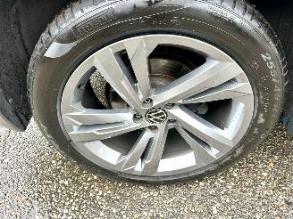 Volkswagen Tiguan 1.5 TSI 150pk aut + f1 R-Line - pano - virtual - stuurverw - leer + stoelverw - line + front + side + park assist picture 86
