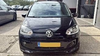 Vaurioauto  passenger cars Volkswagen Up! 1.0 60pk High Up! BlueM 5drs - nap - pano  - leer - stoelverw - 2015/1