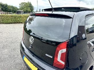 Volkswagen Up! 1.0 60pk High Up! Bluem. 5drs - nap - pano  - leer - stoelverw - airco - cruise - pdc - privacy glass picture 72