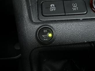 Volkswagen Up! gereserveerd 1.0 60pk High Up! Bluem. 5drs - nap - pano  - leer - stoelverw - airco - cruise - pdc - privacy glass picture 15