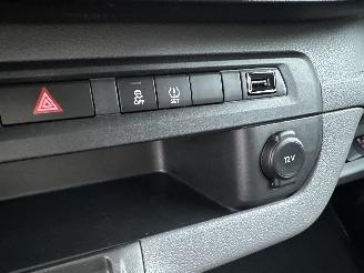 Opel Vivaro E Combi 75kWh 136pk aut 9-Pers lang - nap - pano - 1e eig - leer - airco - cruise - pdc - privacy glass picture 29