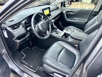 Toyota Rav-4 2.5 Hybrid 178pk Business Intro - nap - alarm - navi - 2x cam - leer - keyless - jbl - front + line assist picture 21