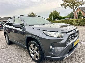 Toyota Rav-4 2.5 Hybrid 178pk Business Intro - nap - alarm - navi - 2x cam - leer - keyless - jbl - front + line assist picture 4
