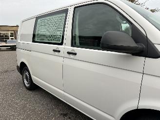 Volkswagen Transporter Gereserveerd 2.0 TDI 150pk dsg aut L1/H1 Highl - nap - 1e eig - navi - carplay - airco - cruise - front assist - acc - pdc picture 58
